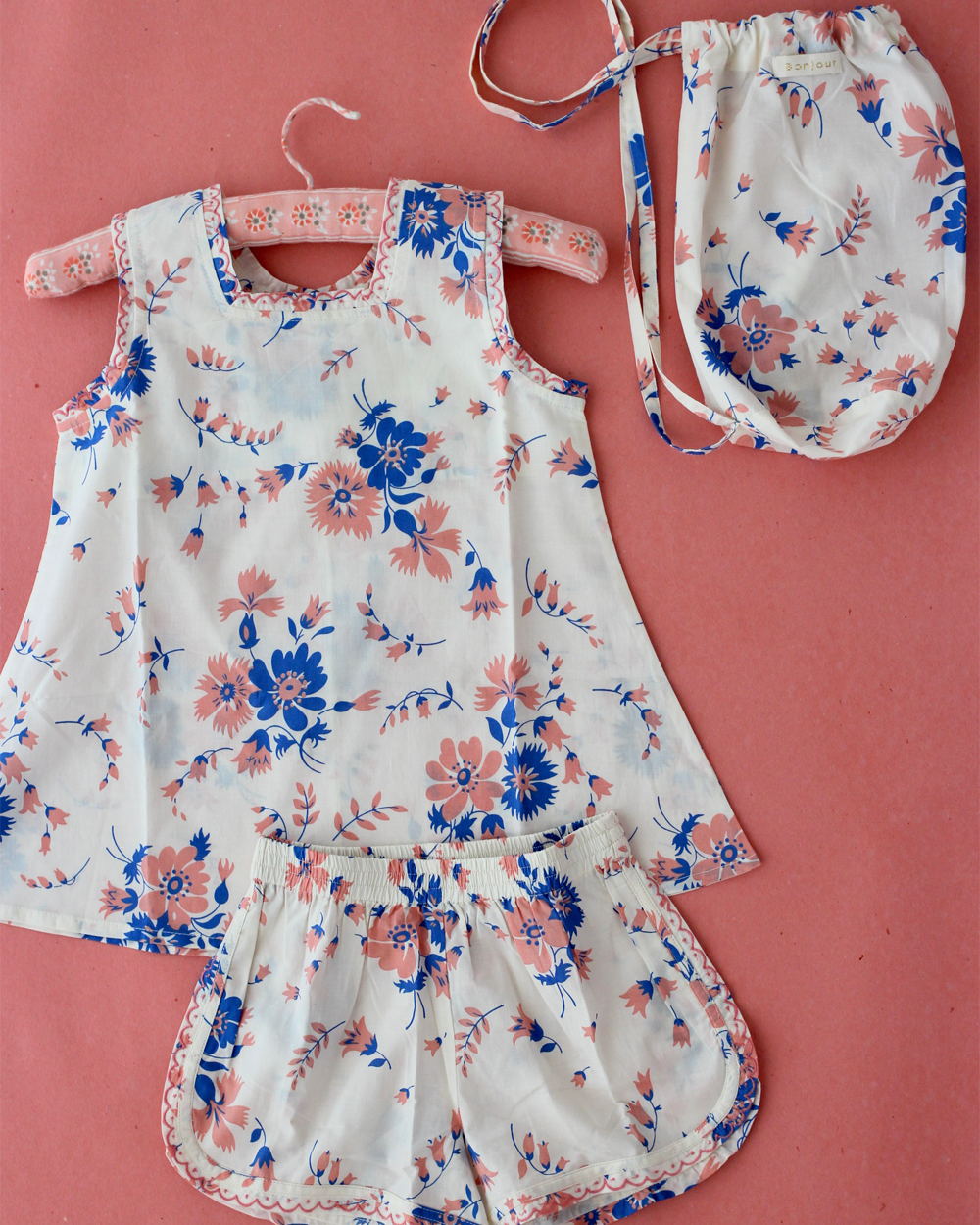 [ BONJOUR ] TOP AND SHORT SET WITH POUCH / Bouquet blue rose print organic voile [4Y]